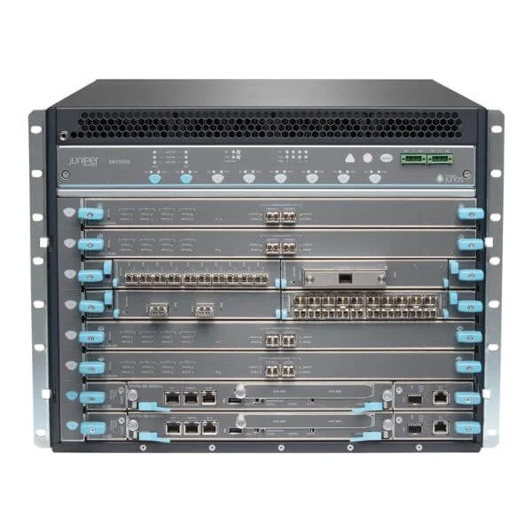 SRX5600 base model includes chassis, midplane, SRX5K-RE-1800X4, SRX5K-SCBE, 2xAC HC PEM, HC fan tray, Supported by Junos 12.1X47-D15 onwards